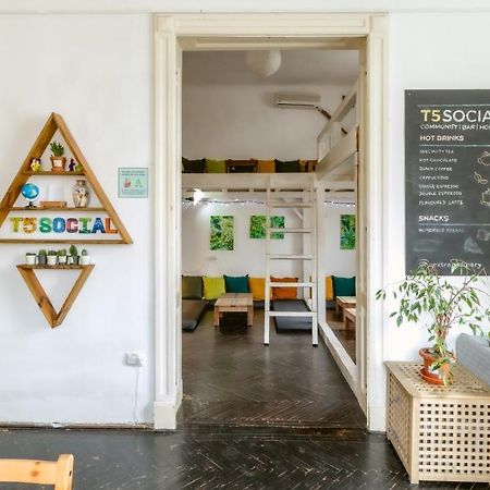 Hostel T5 Social Bukareszt Zewnętrze zdjęcie
