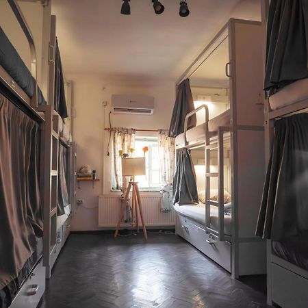 Hostel T5 Social Bukareszt Zewnętrze zdjęcie