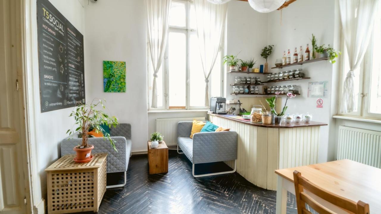 Hostel T5 Social Bukareszt Zewnętrze zdjęcie