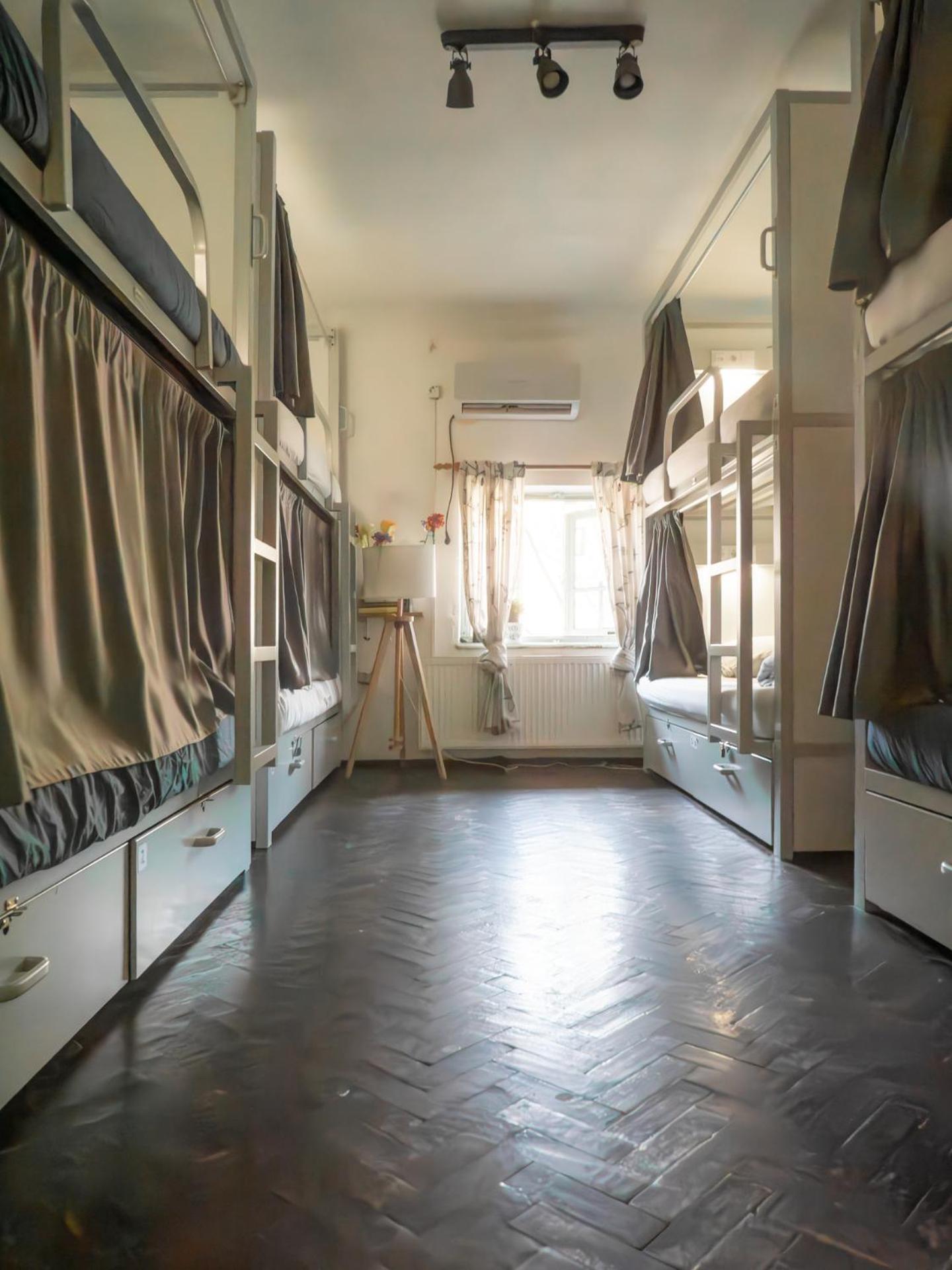 Hostel T5 Social Bukareszt Zewnętrze zdjęcie
